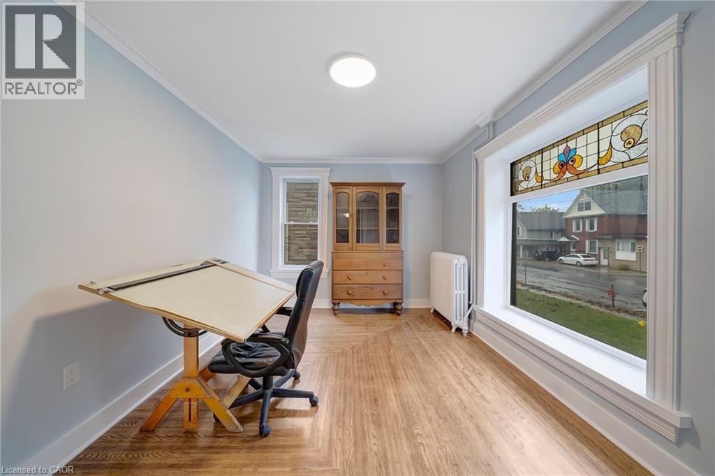 115 West Main Street, Welland, Ontario  L3C 4Z8 - Photo 4 - 40816499