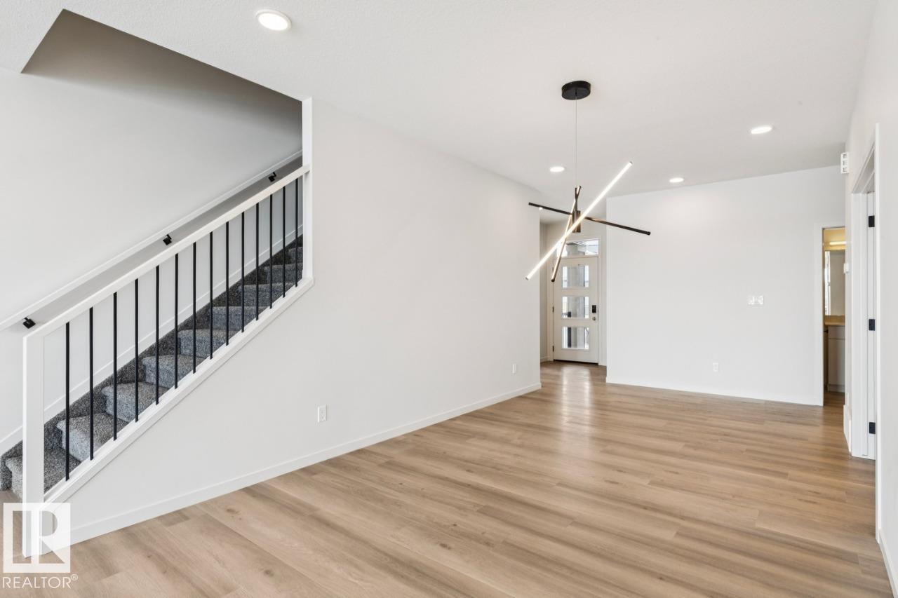 7015 50a Av, Beaumont, Alberta  T4X 2Z3 - Photo 6 - E4472032