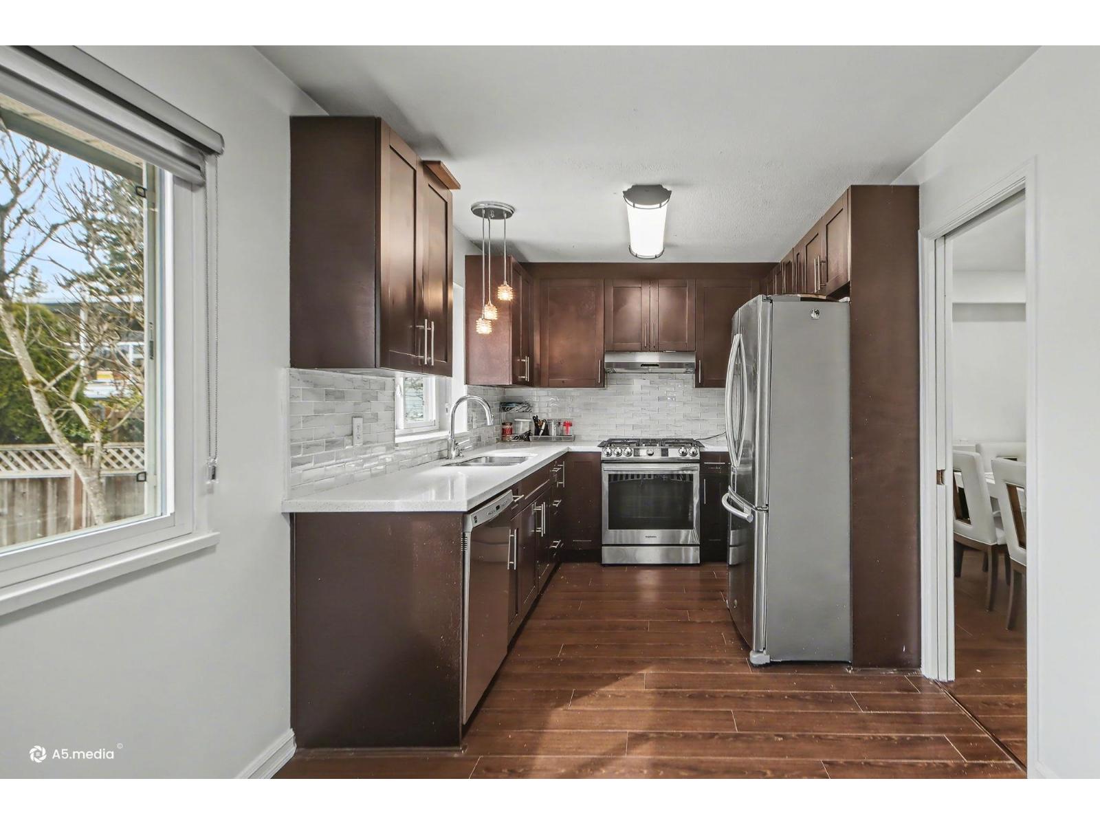 9279 156a Street, Surrey, British Columbia  V4N 3B1 - Photo 12 - R3104920