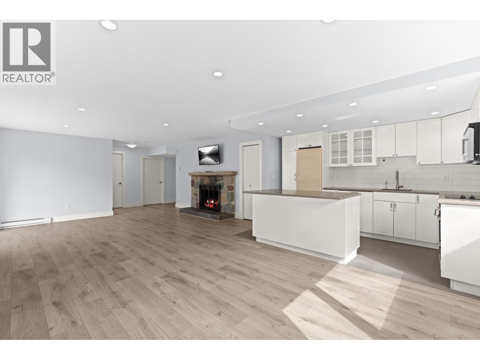 6297 Mackenzie Street, Vancouver, British Columbia  V6N 1H4 - Photo 23 - R3105124