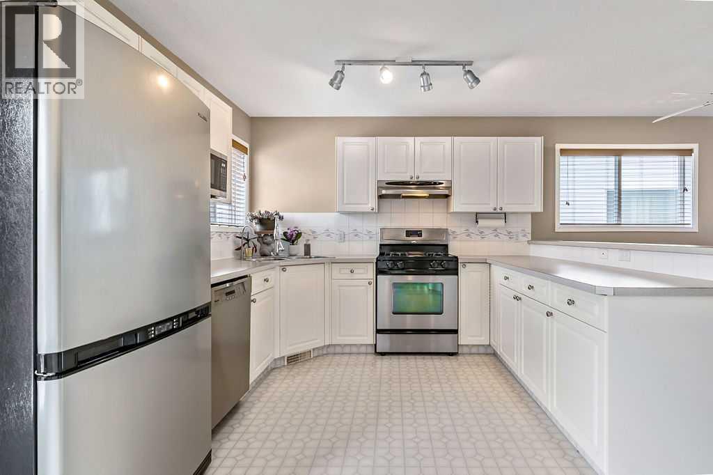 27 Chaparral Ridge Way Se, Calgary, Alberta  T2X 3K4 - Photo 7 - A2295577