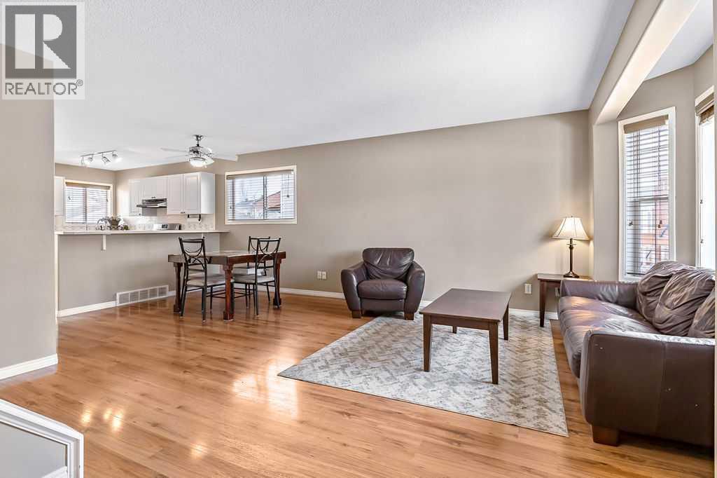 27 Chaparral Ridge Way Se, Calgary, Alberta  T2X 3K4 - Photo 3 - A2295577