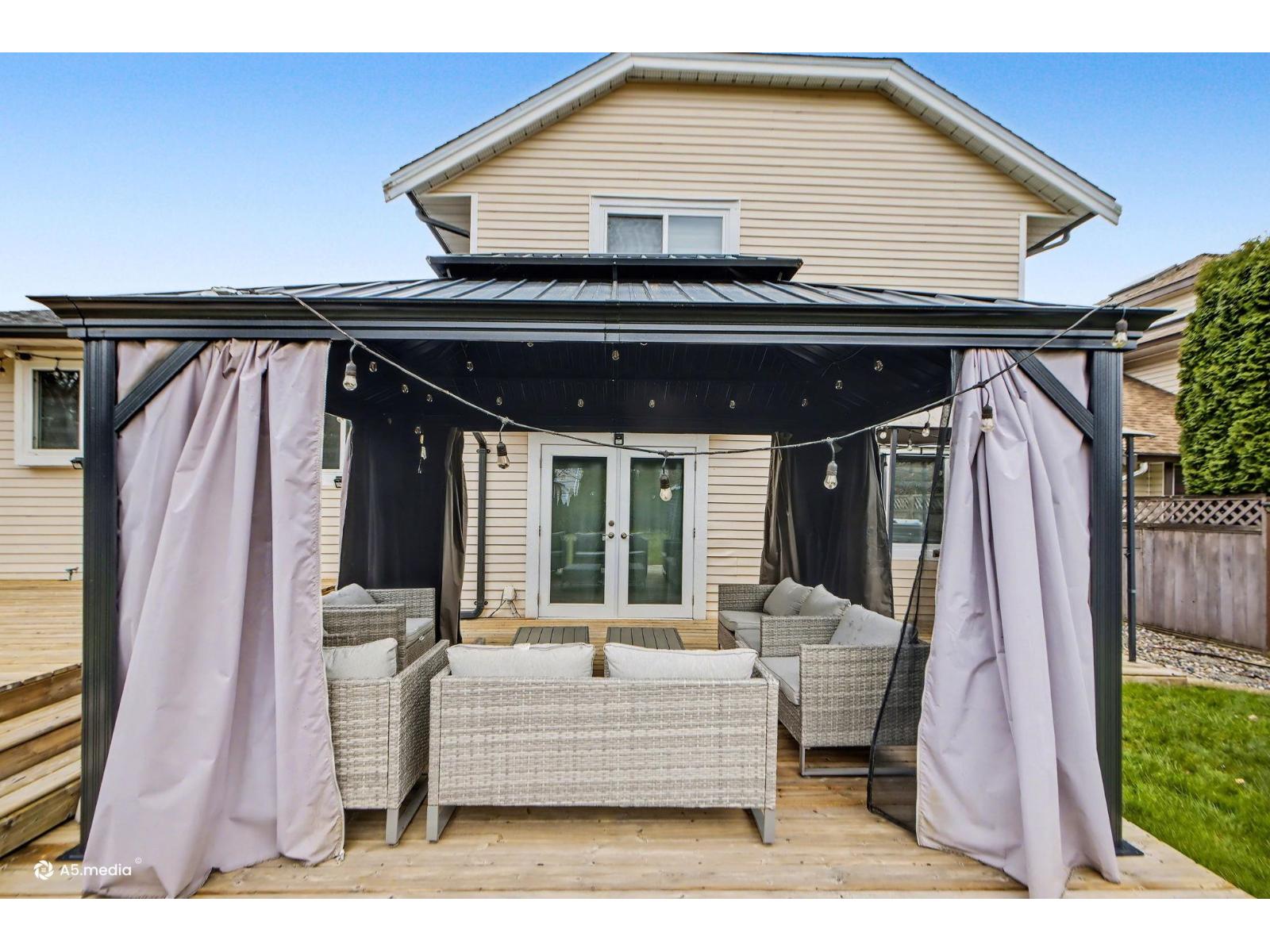 9279 156a Street, Surrey, British Columbia  V4N 3B1 - Photo 25 - R3104920