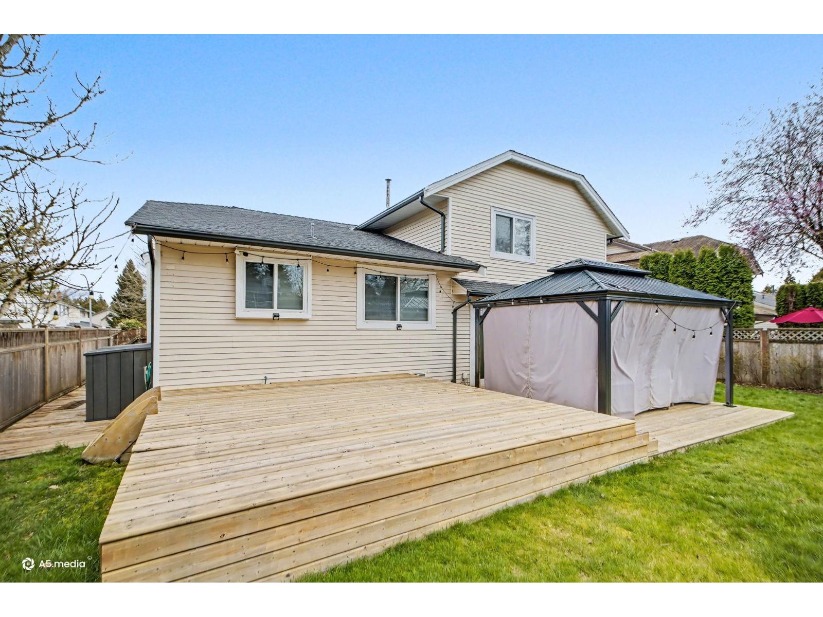 9279 156a Street, Surrey, British Columbia  V4N 3B1 - Photo 27 - R3104920