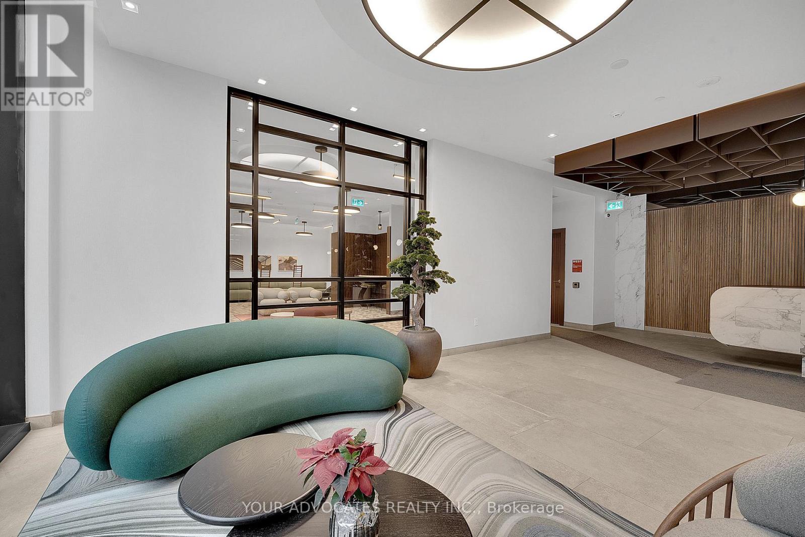 902 - 9 Tecumseth Street, Toronto, Ontario  M5G 3V4 - Photo 22 - C12940276