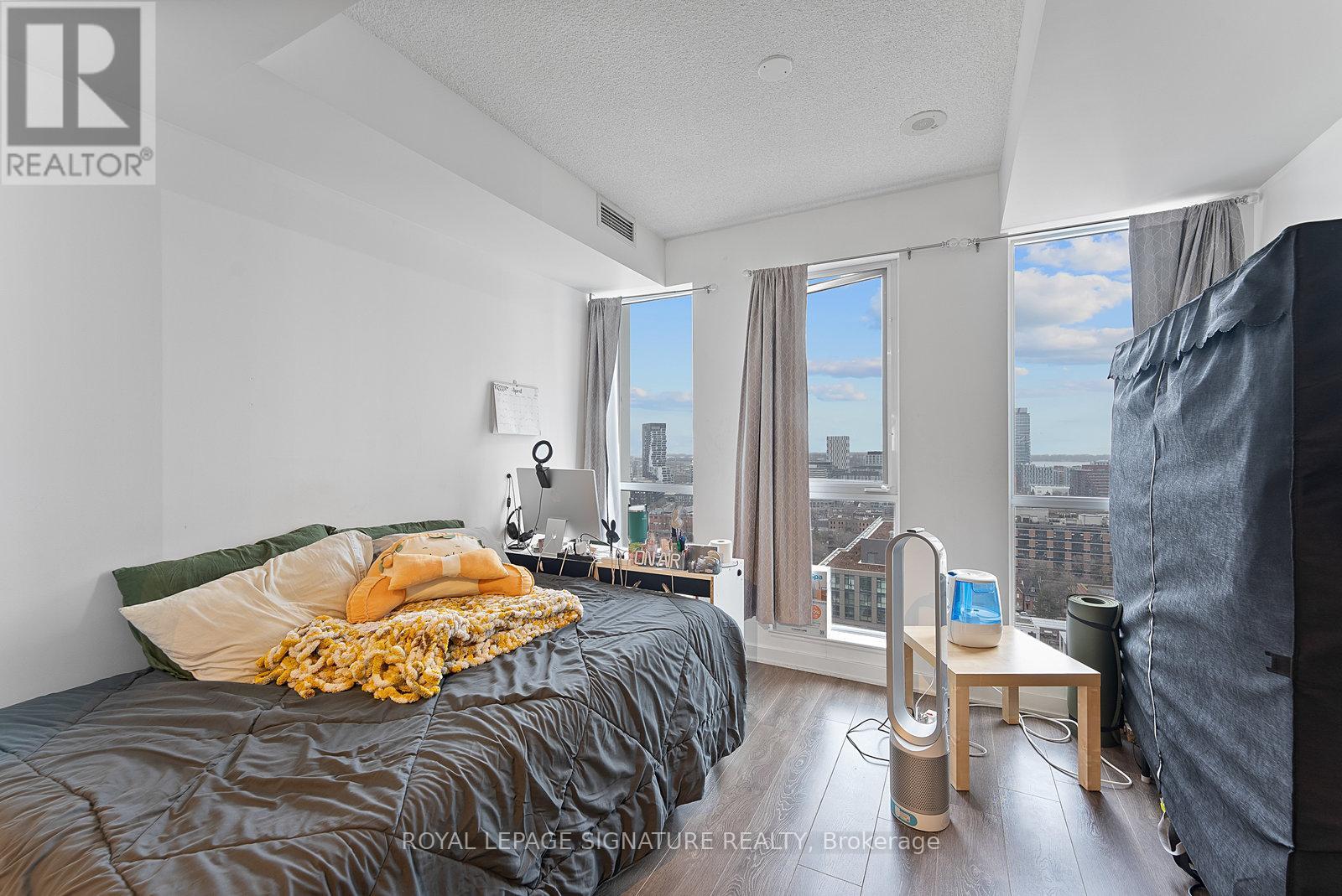 2105 - 170 Sumach Street, Toronto, Ontario  M5A 0C3 - Photo 12 - C12940328