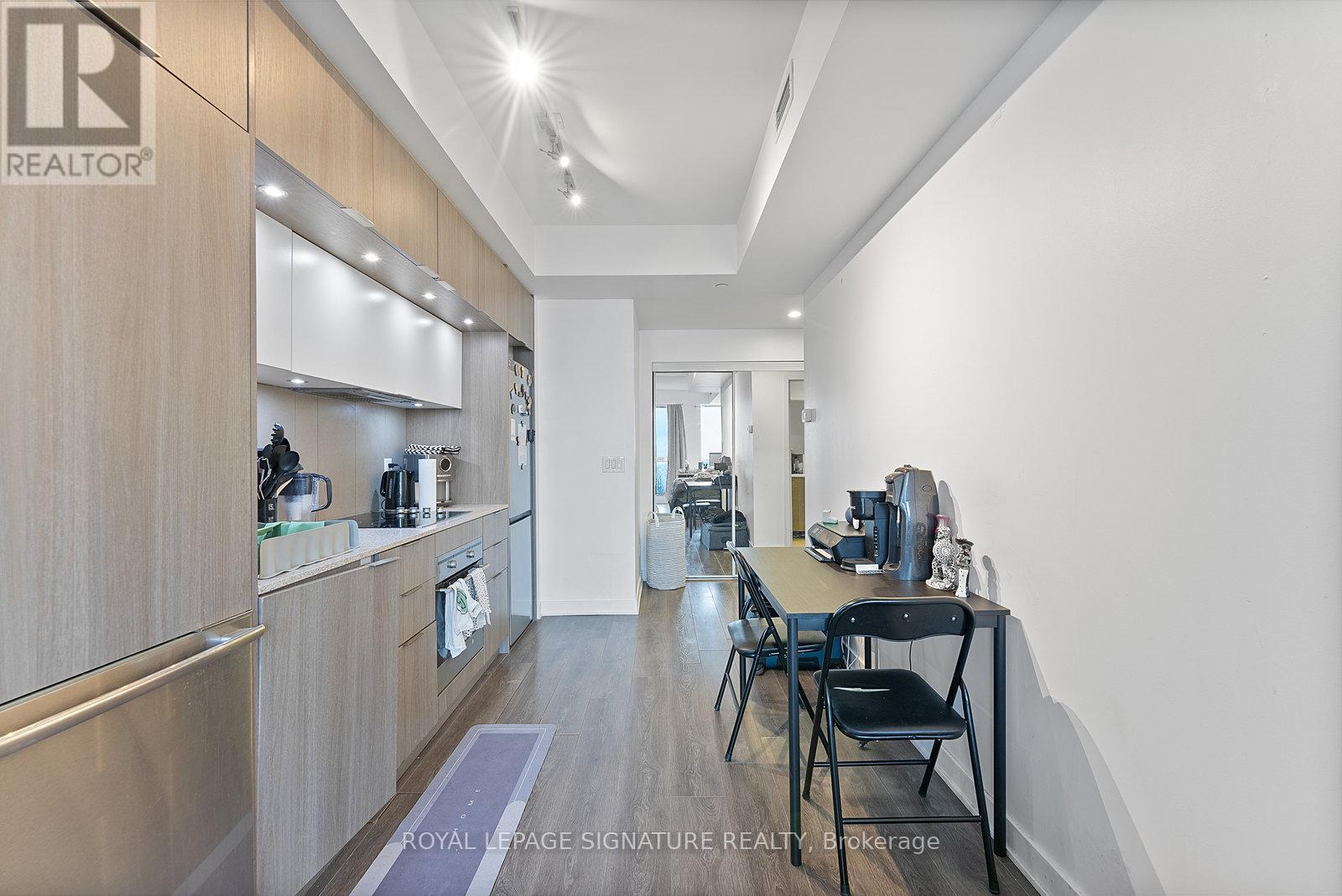 2105 - 170 Sumach Street, Toronto, Ontario  M5A 0C3 - Photo 7 - C12940328