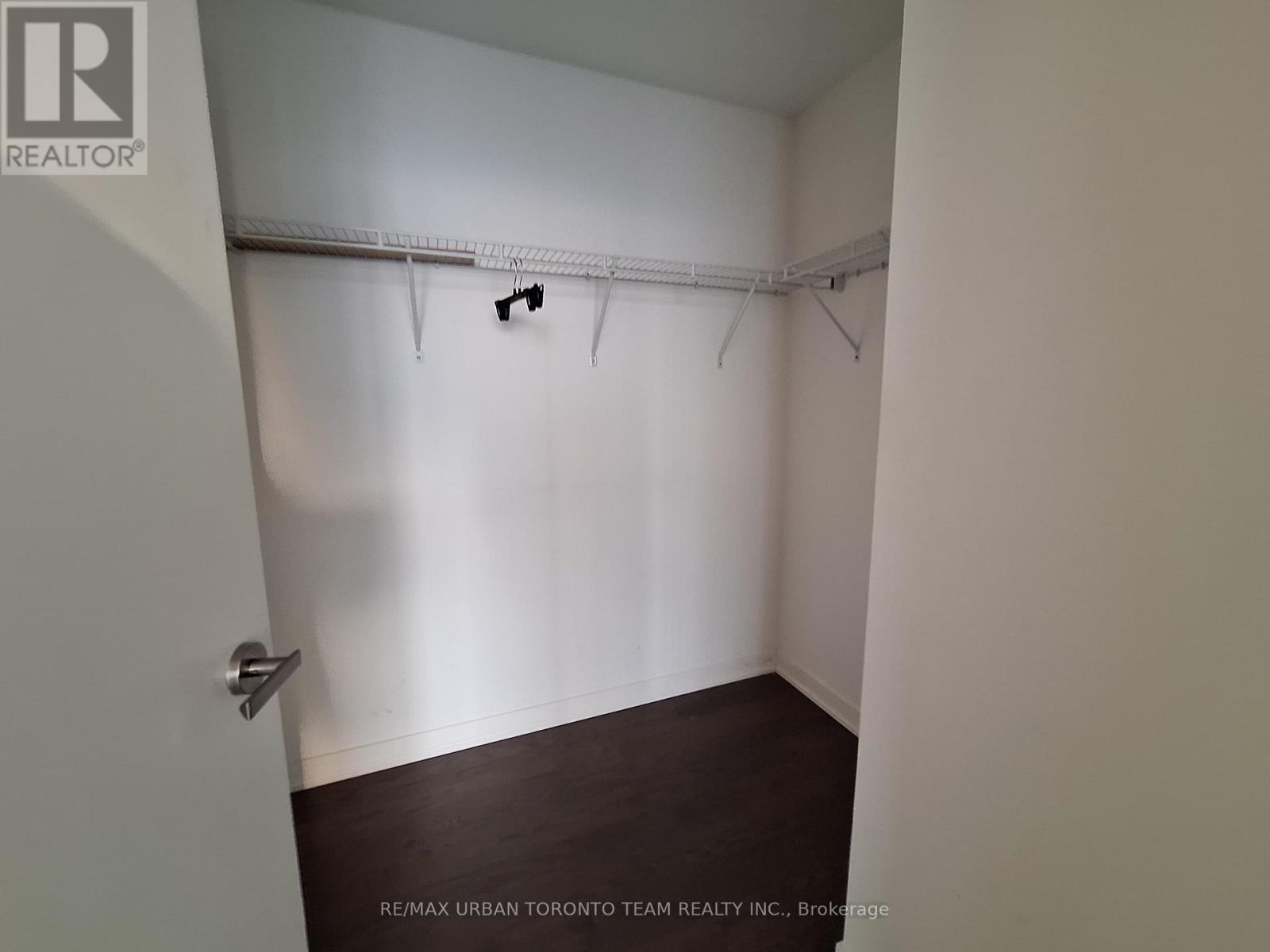 6710 - 100 Harbour Street, Toronto, Ontario  M5J 0B5 - Photo 17 - C12940384