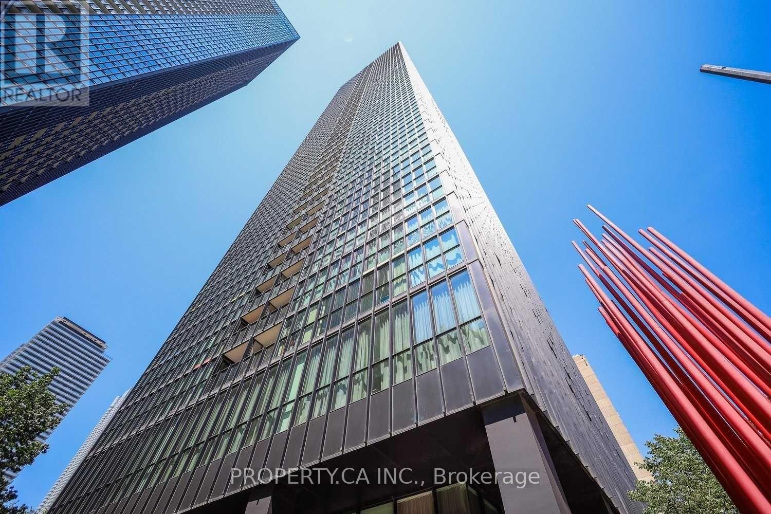 3805 - 110 CHARLES STREET E, Toronto, Ontario