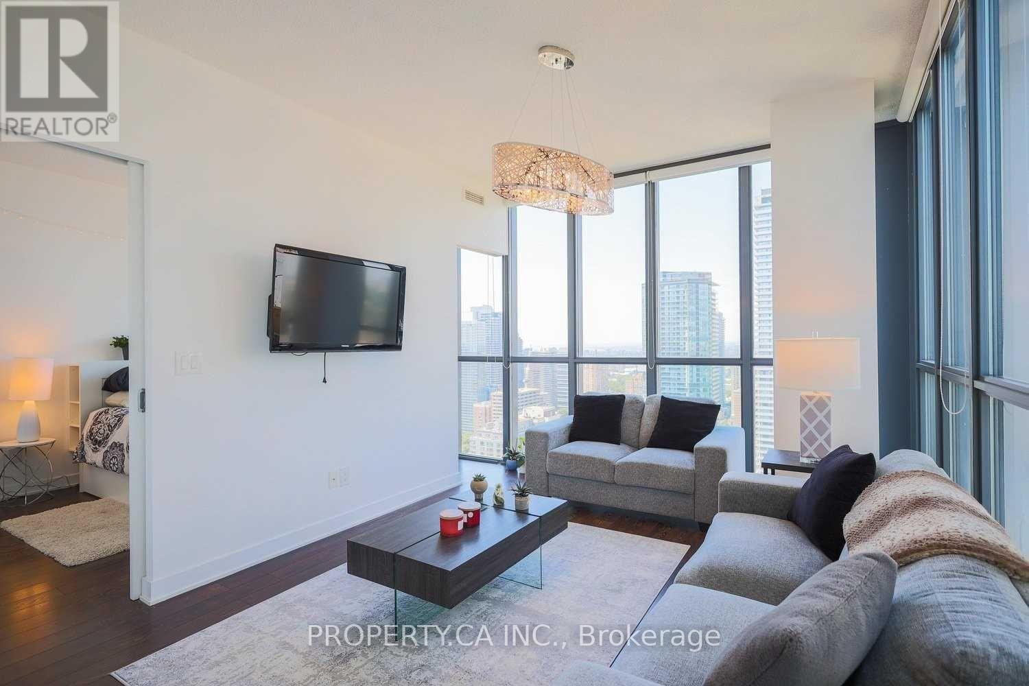3805 - 110 Charles Street E, Toronto, Ontario  M4Y 1T5 - Photo 17 - C12940388