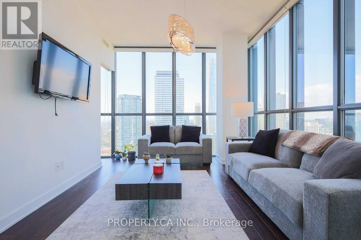 3805 - 110 Charles Street E, Toronto, Ontario  M4Y 1T5 - Photo 18 - C12940388