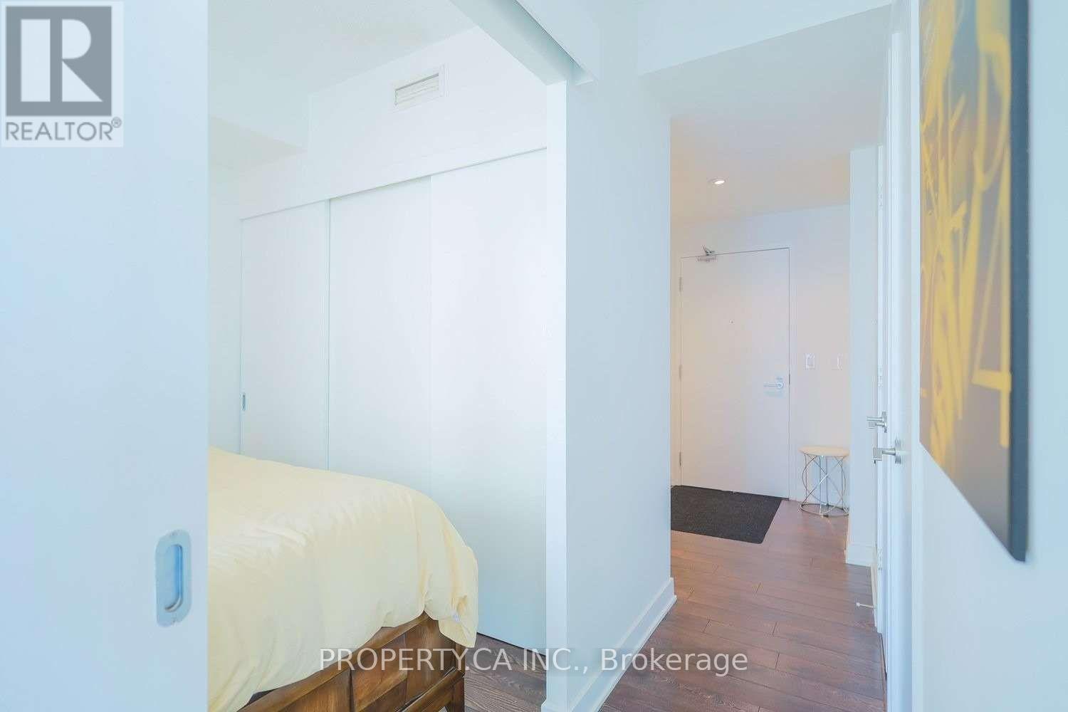 3805 - 110 Charles Street E, Toronto, Ontario  M4Y 1T5 - Photo 28 - C12940388