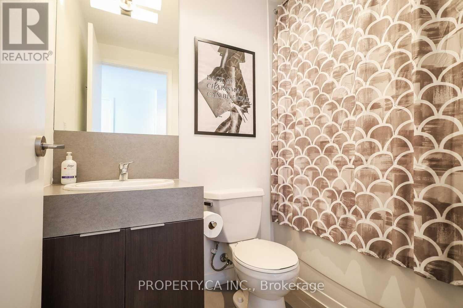 3805 - 110 Charles Street E, Toronto, Ontario  M4Y 1T5 - Photo 31 - C12940388