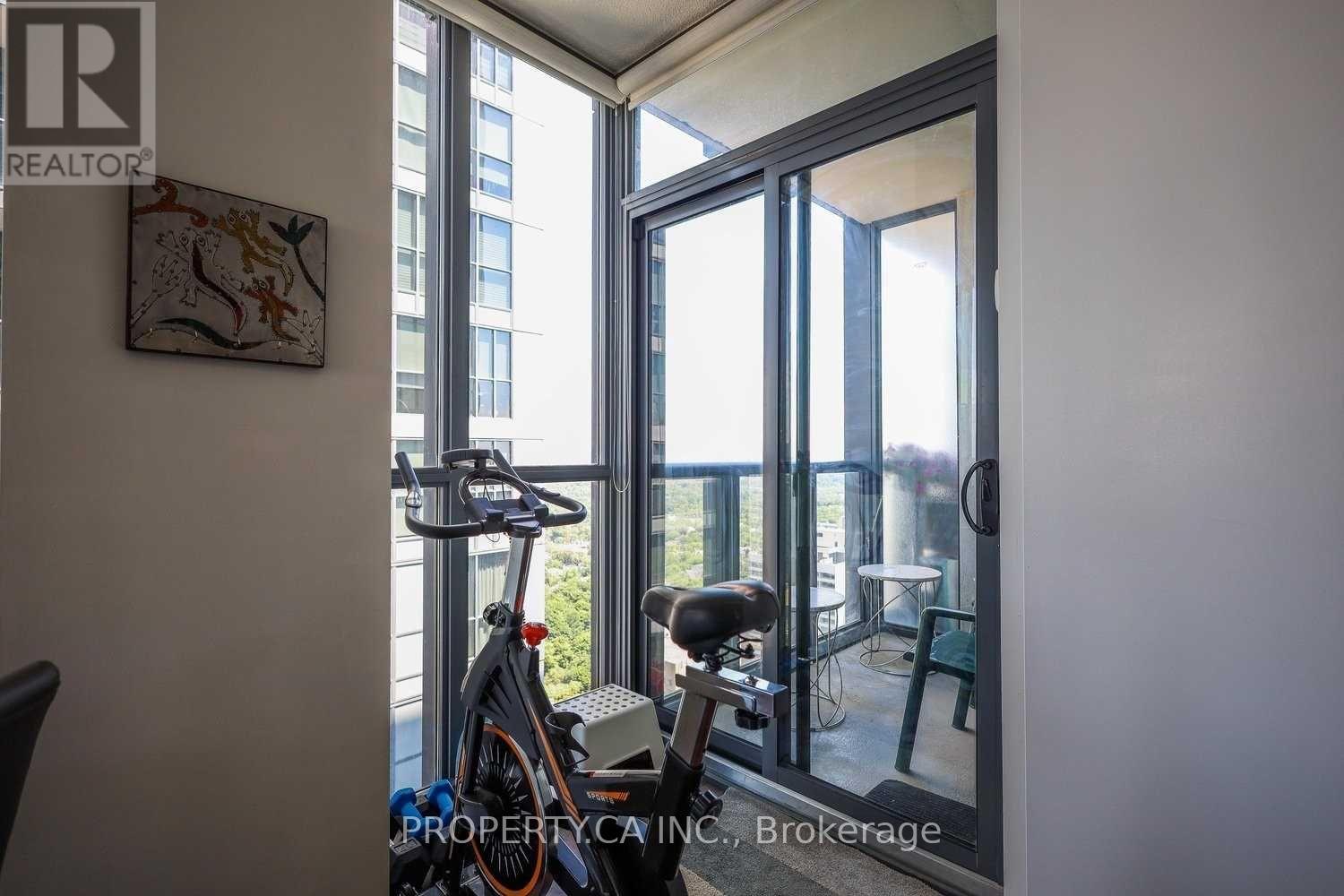 3805 - 110 Charles Street E, Toronto, Ontario  M4Y 1T5 - Photo 33 - C12940388