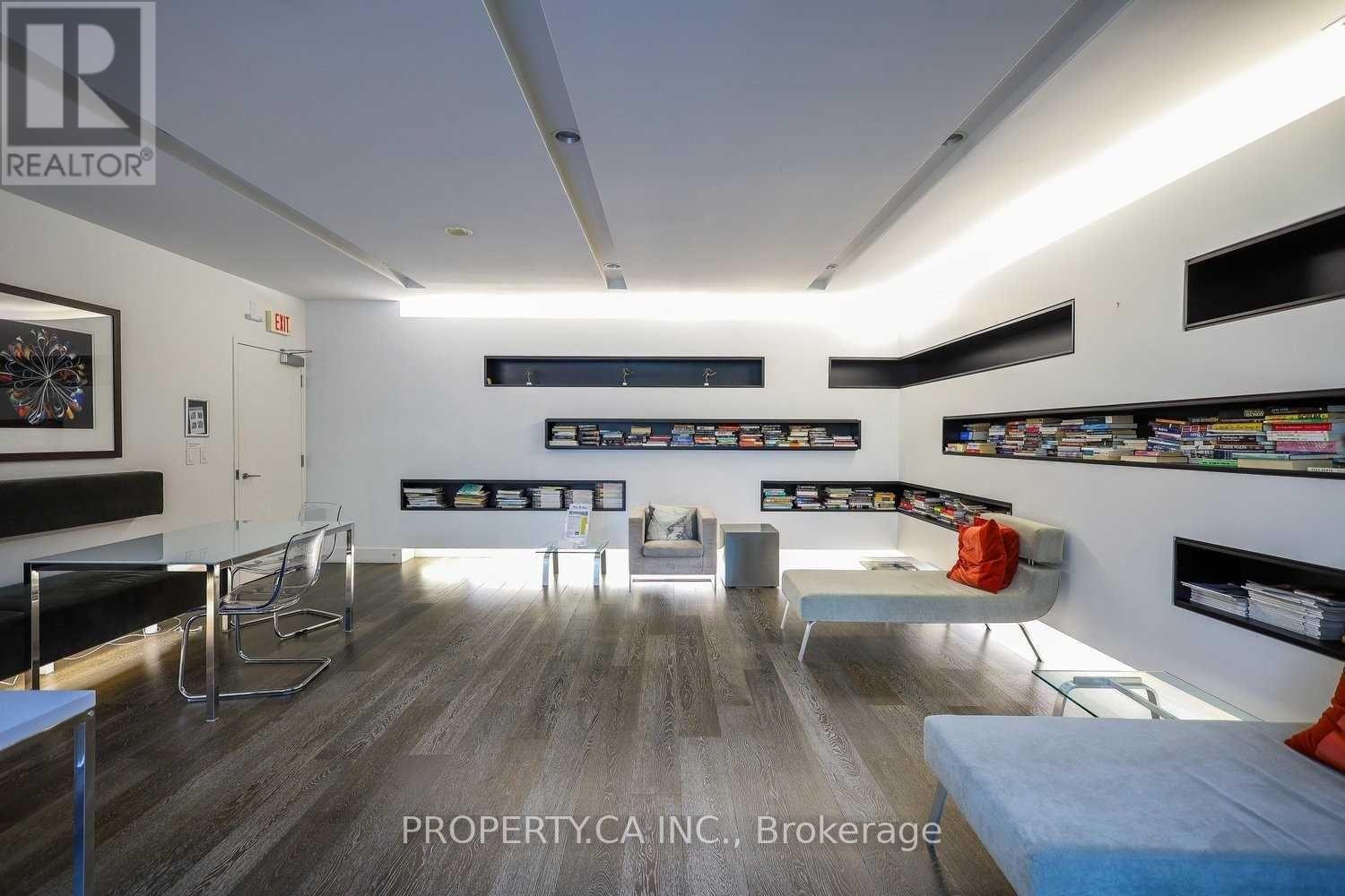 3805 - 110 Charles Street E, Toronto, Ontario  M4Y 1T5 - Photo 37 - C12940388