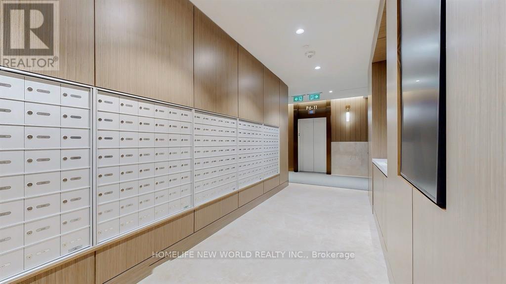 4111 - 3 Concord Cityplace Way, Toronto, Ontario  M5V 0X4 - Photo 4 - C12940392