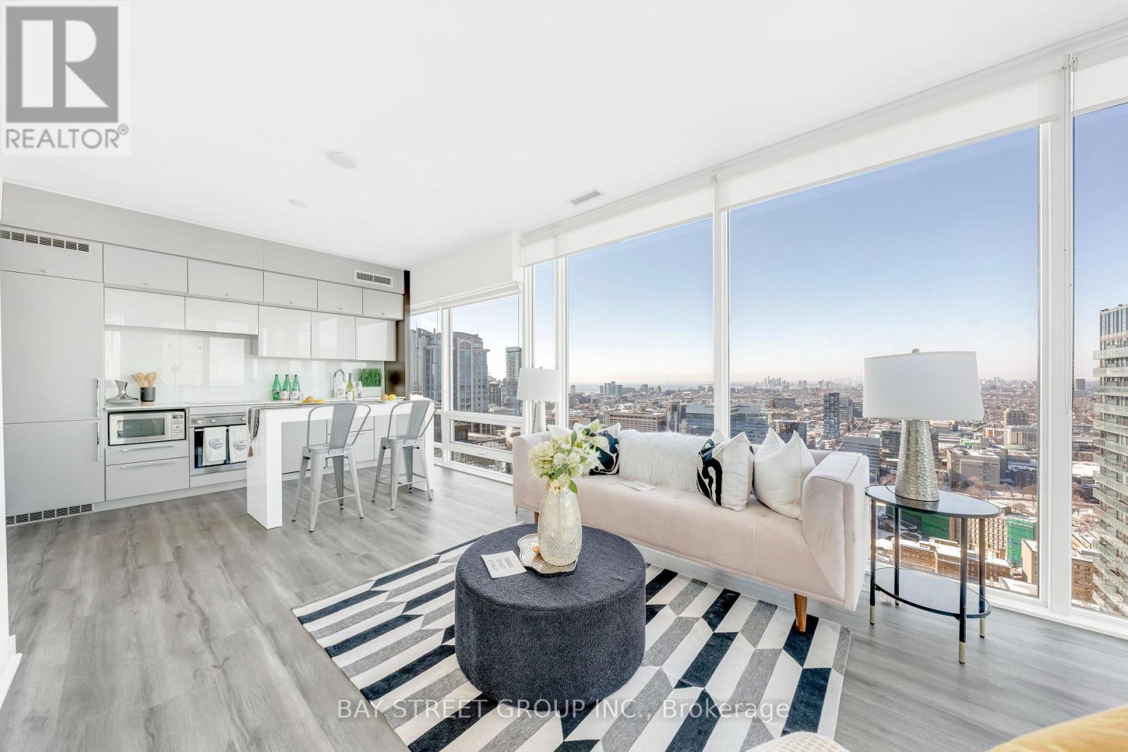 4204 - 15 Grenville Street, Toronto, Ontario  M4Y 0B9 - Photo 19 - C12940432