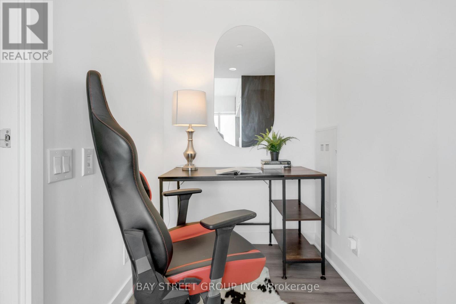 4204 - 15 Grenville Street, Toronto, Ontario  M4Y 0B9 - Photo 26 - C12940432