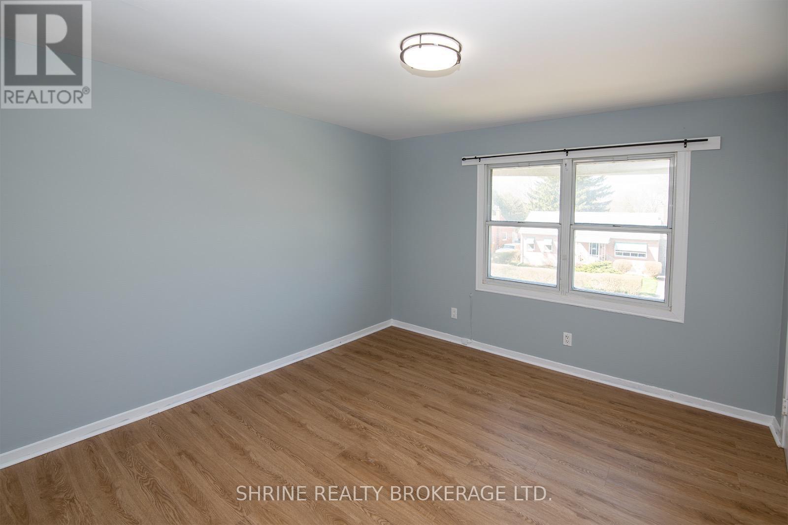 32 Wistow Street, London East, Ontario  N5Y 1E1 - Photo 11 - X12940318