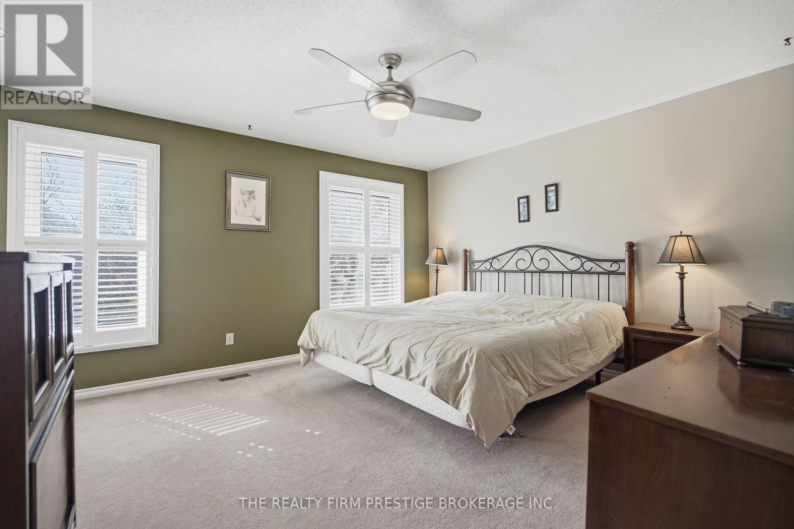 126 Gardenvale Crescent, London South, Ontario  N6J 4B9 - Photo 23 - X12940366