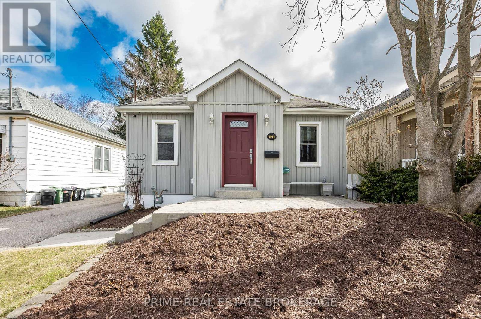 130 GILES STREET, London East, Ontario