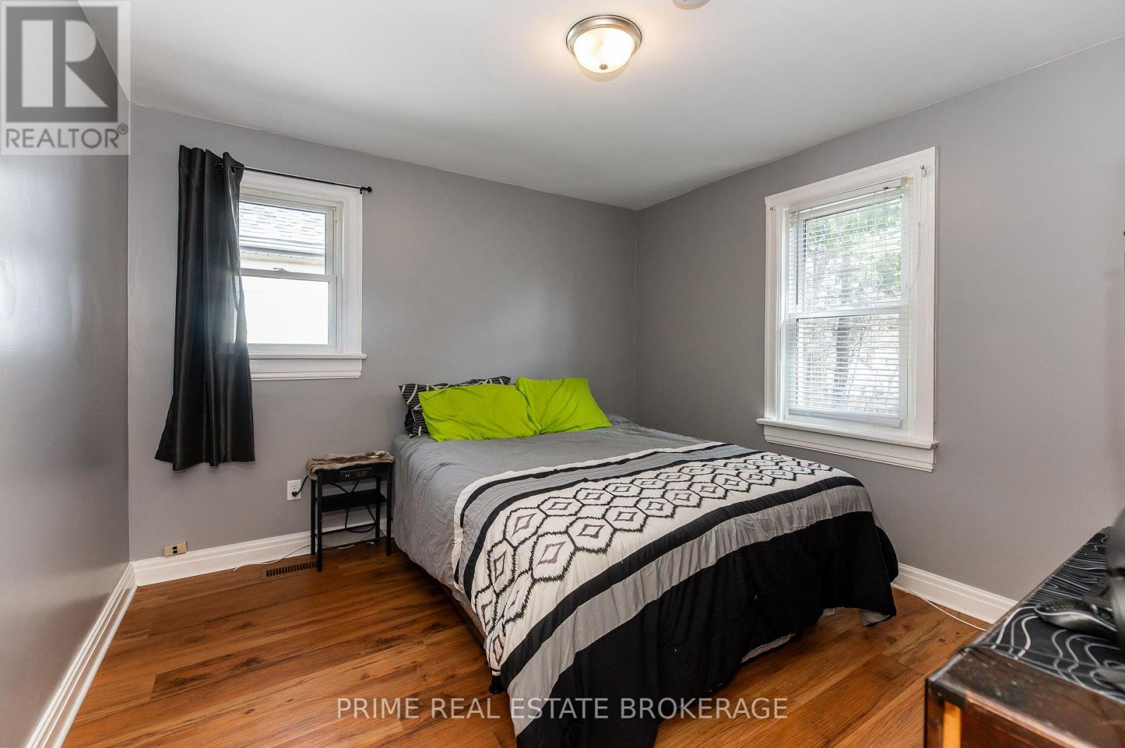 130 Giles Street, London East, Ontario  N5Z 2V7 - Photo 24 - X12940400