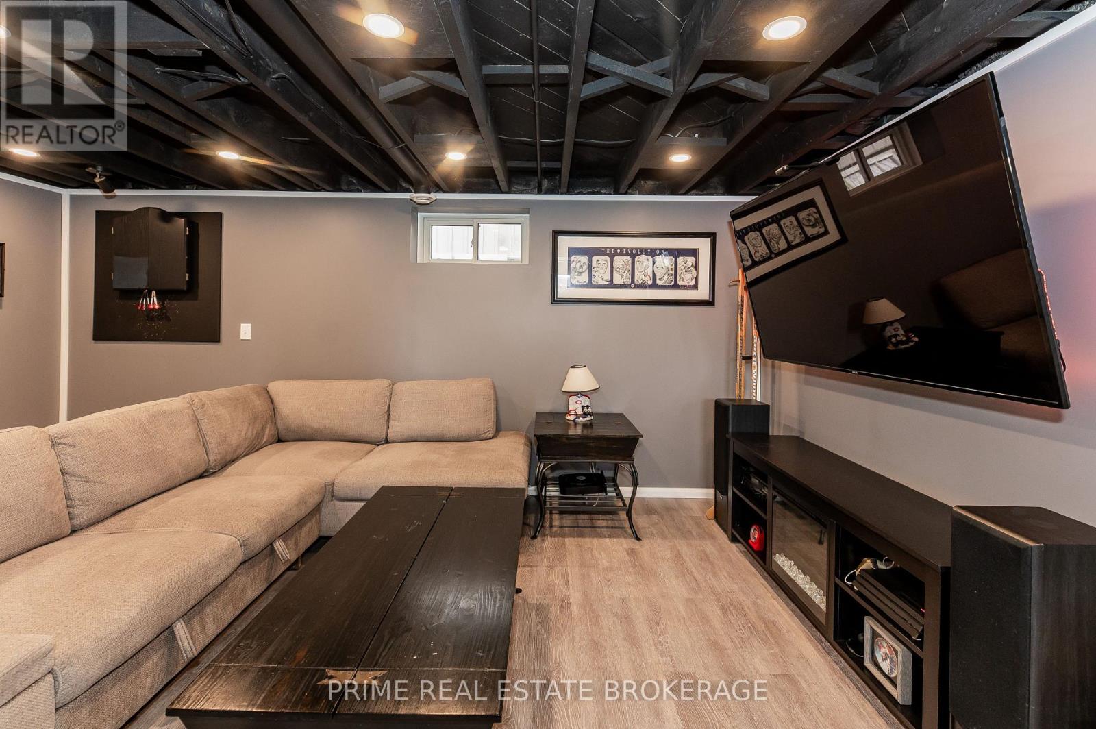 130 Giles Street, London East, Ontario  N5Z 2V7 - Photo 29 - X12940400