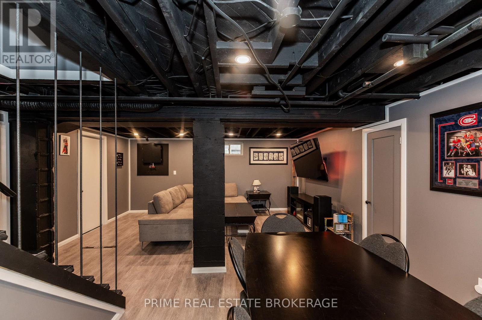 130 Giles Street, London East, Ontario  N5Z 2V7 - Photo 34 - X12940400