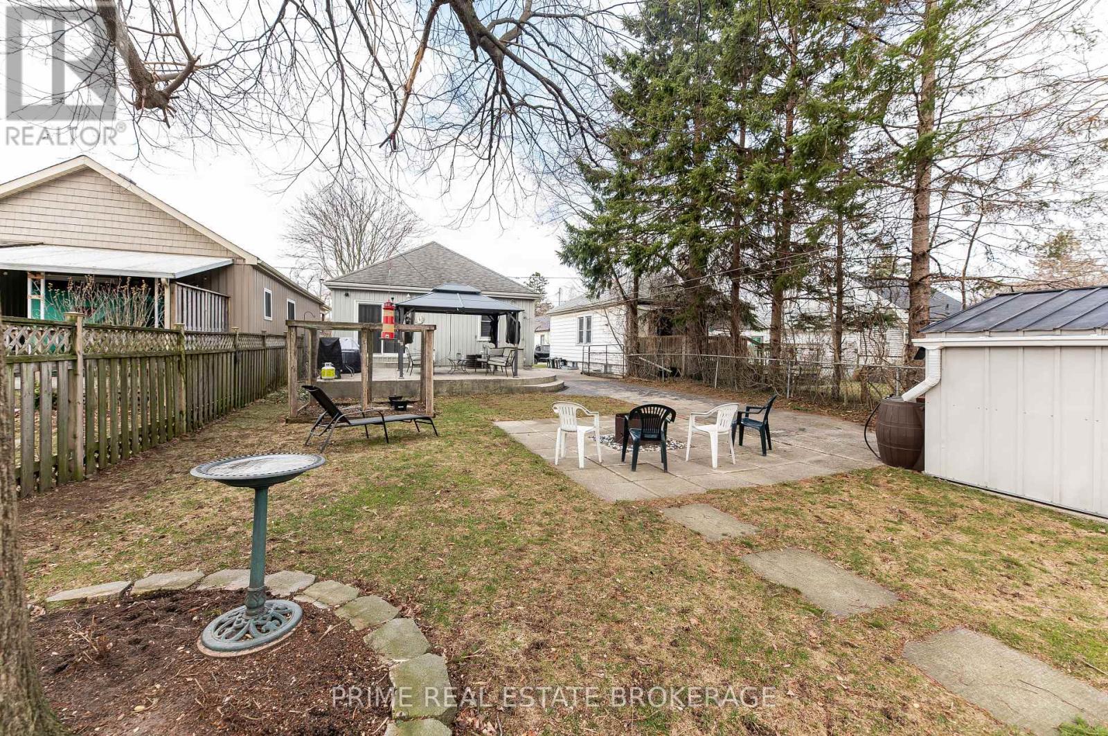 130 Giles Street, London East, Ontario  N5Z 2V7 - Photo 44 - X12940400