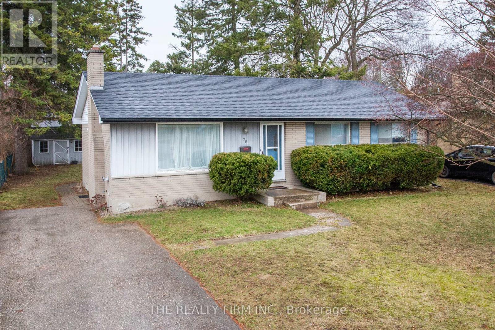 78 STRATHCONA DRIVE, London East, Ontario