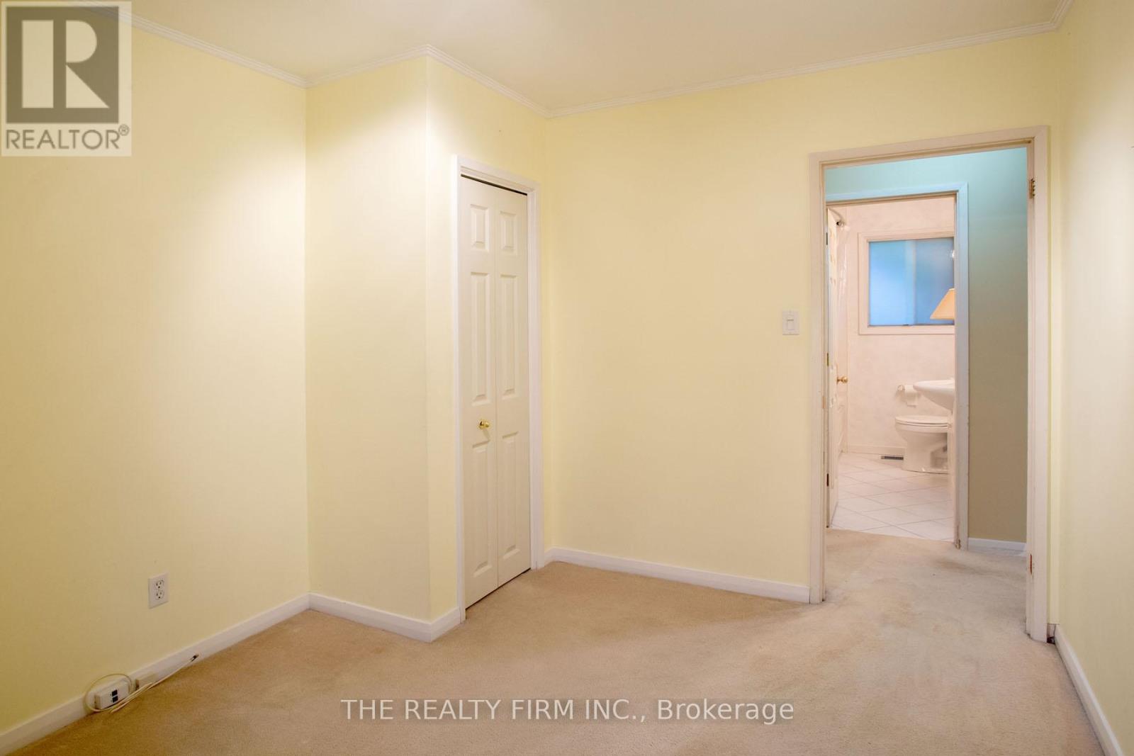 78 Strathcona Drive, London East, Ontario  N5W 1P8 - Photo 23 - X12940446