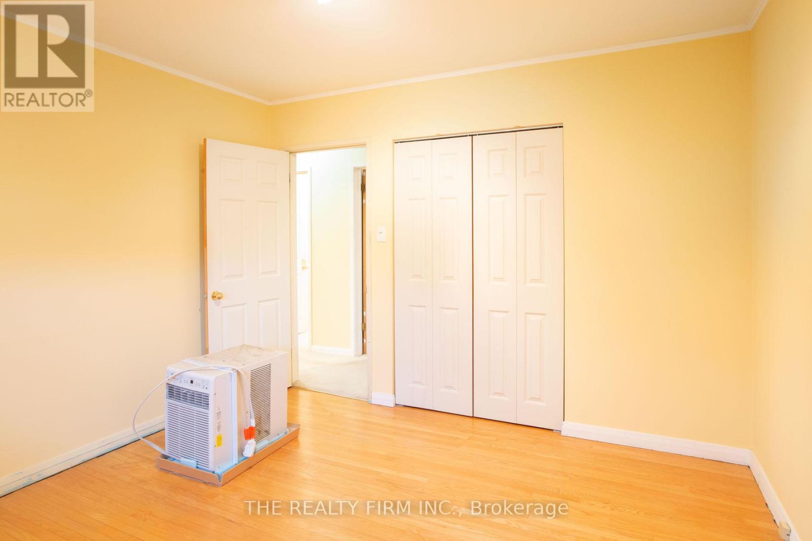 78 Strathcona Drive, London East, Ontario  N5W 1P8 - Photo 29 - X12940446