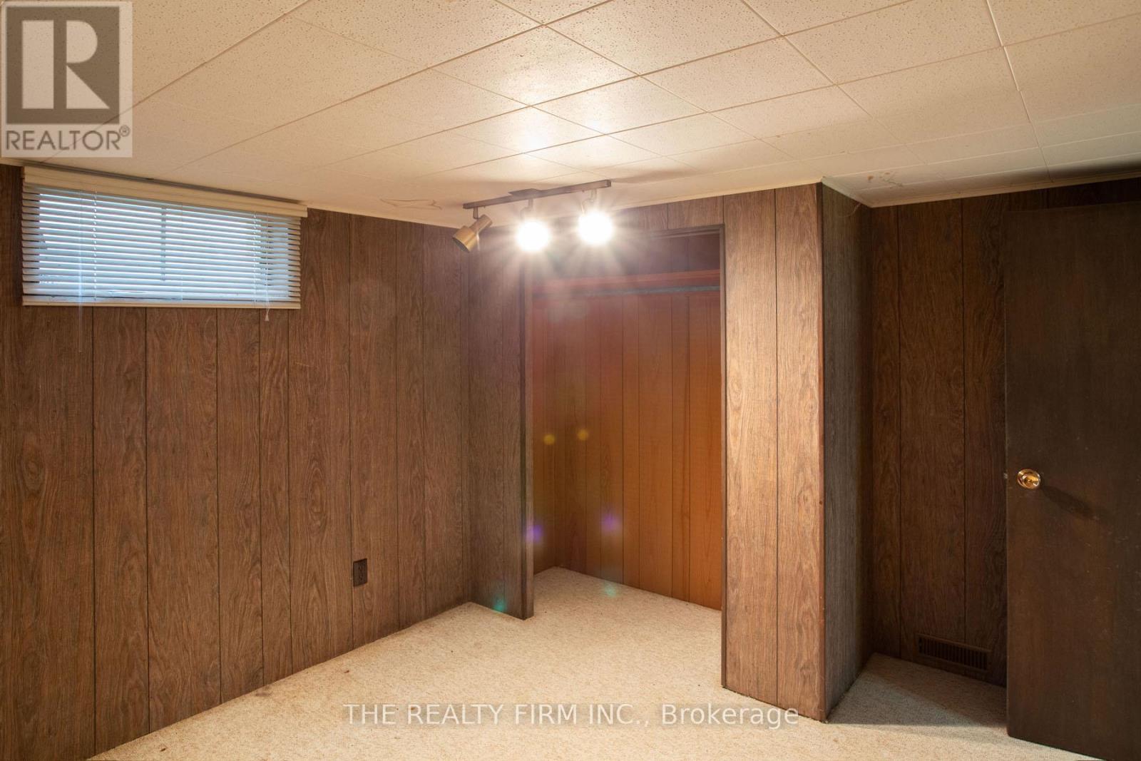 78 Strathcona Drive, London East, Ontario  N5W 1P8 - Photo 37 - X12940446