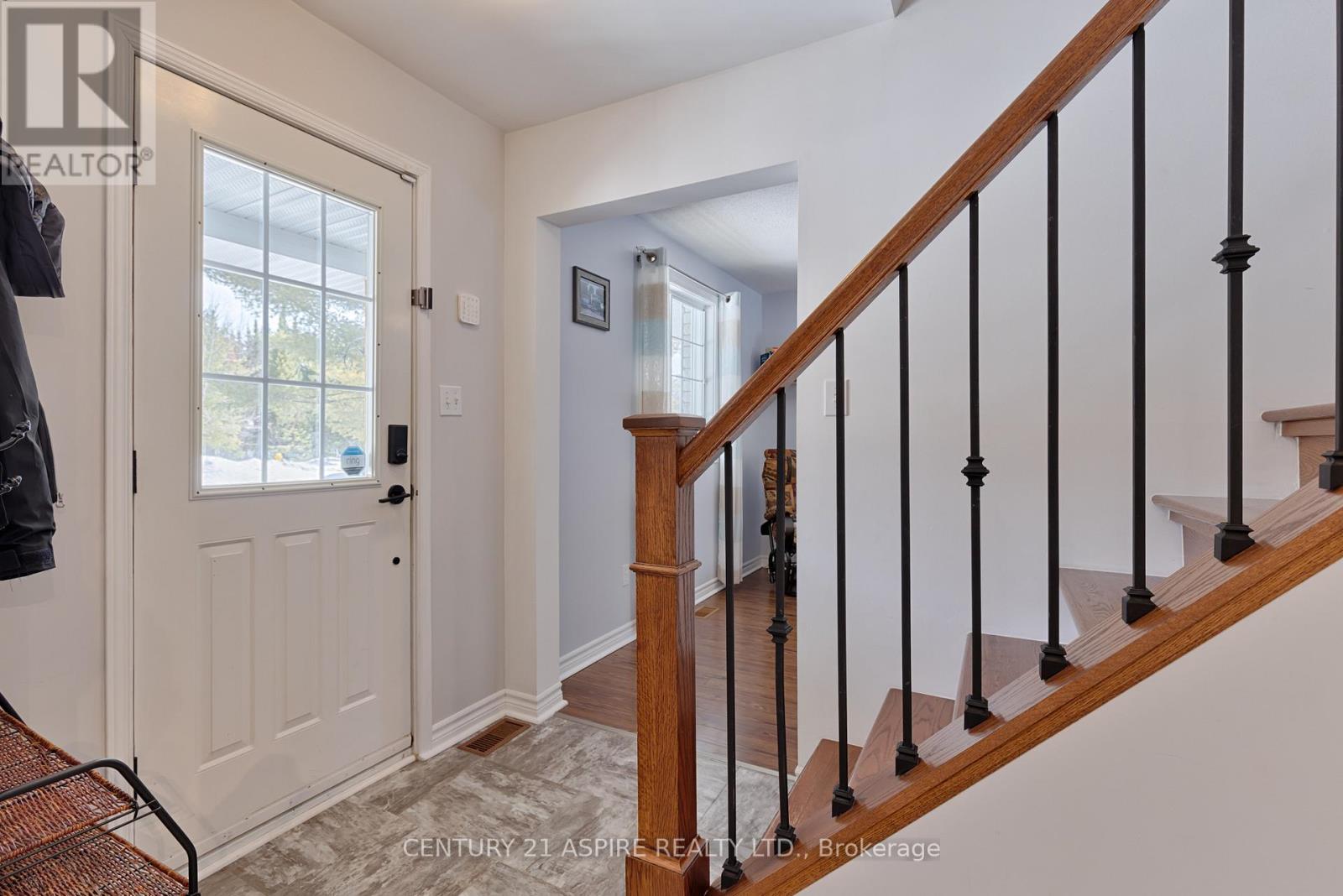 13 Runge Drive, Petawawa, Ontario  K8A 8P3 - Photo 19 - X12940460