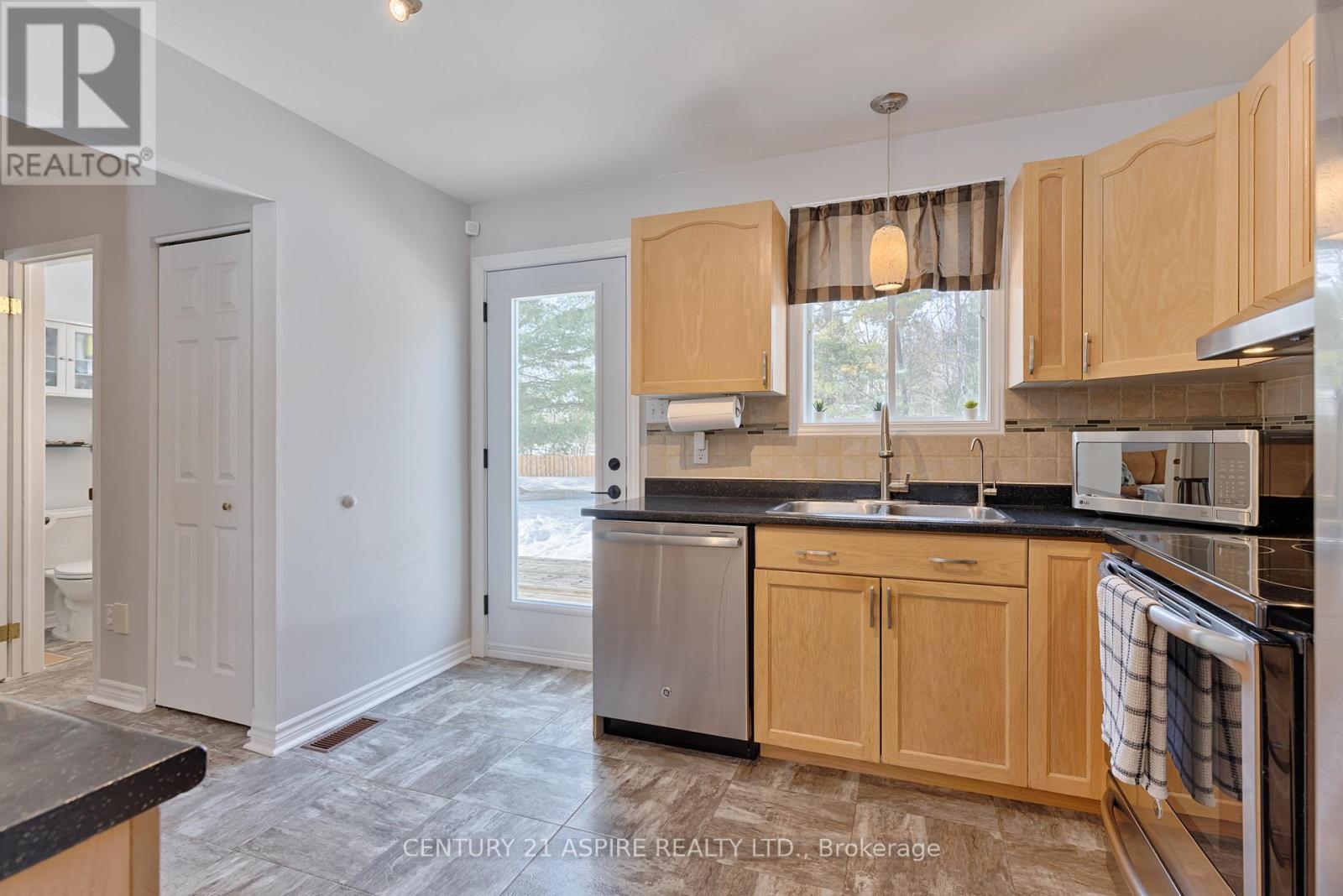 13 Runge Drive, Petawawa, Ontario  K8A 8P3 - Photo 28 - X12940460