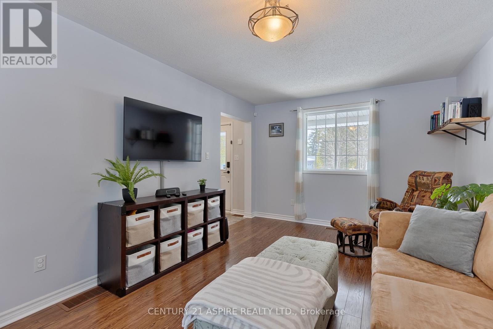 13 Runge Drive, Petawawa, Ontario  K8A 8P3 - Photo 32 - X12940460