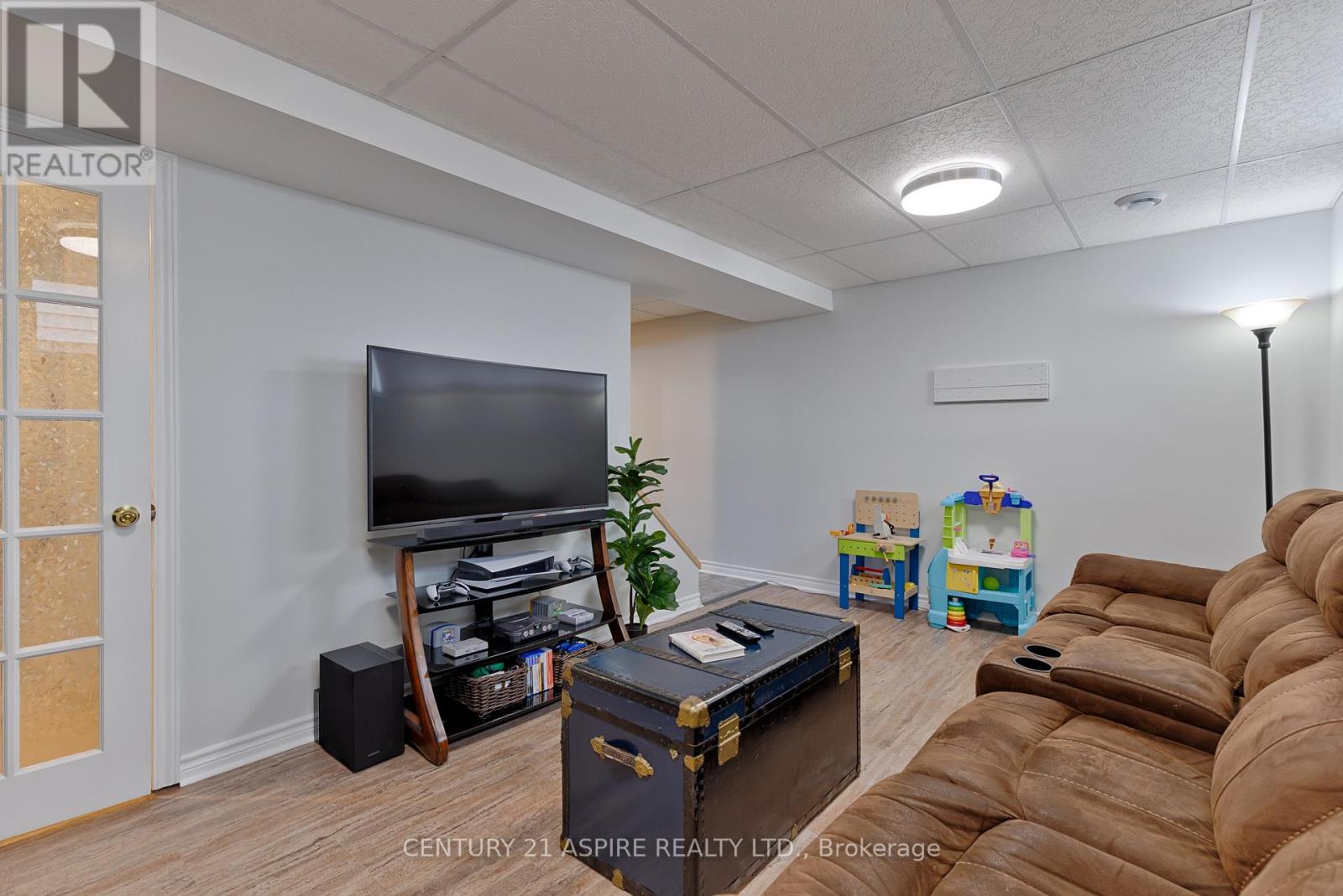 13 Runge Drive, Petawawa, Ontario  K8A 8P3 - Photo 42 - X12940460