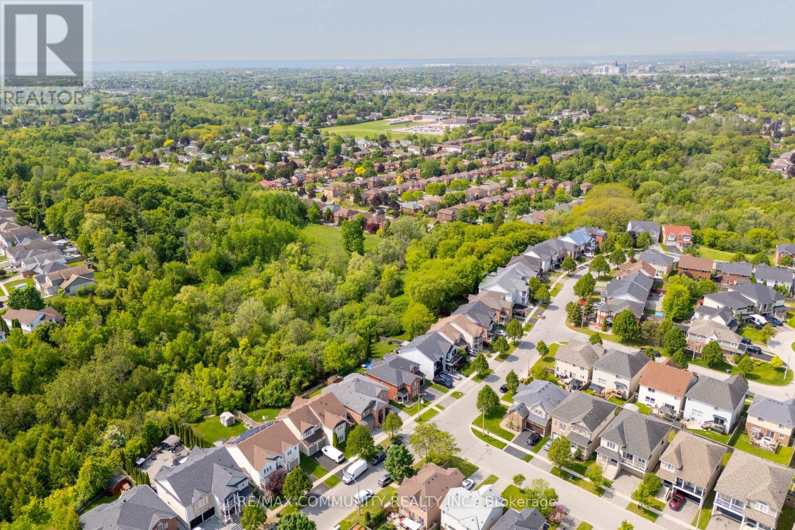 1081 Langford Street, Oshawa, Ontario  L1K 2V9 - Photo 44 - E12940398