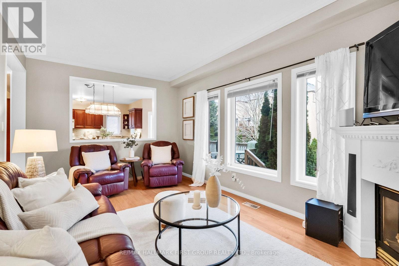 1907 Woodview Avenue, Pickering, Ontario  L1V 1L5 - Photo 11 - E12940408