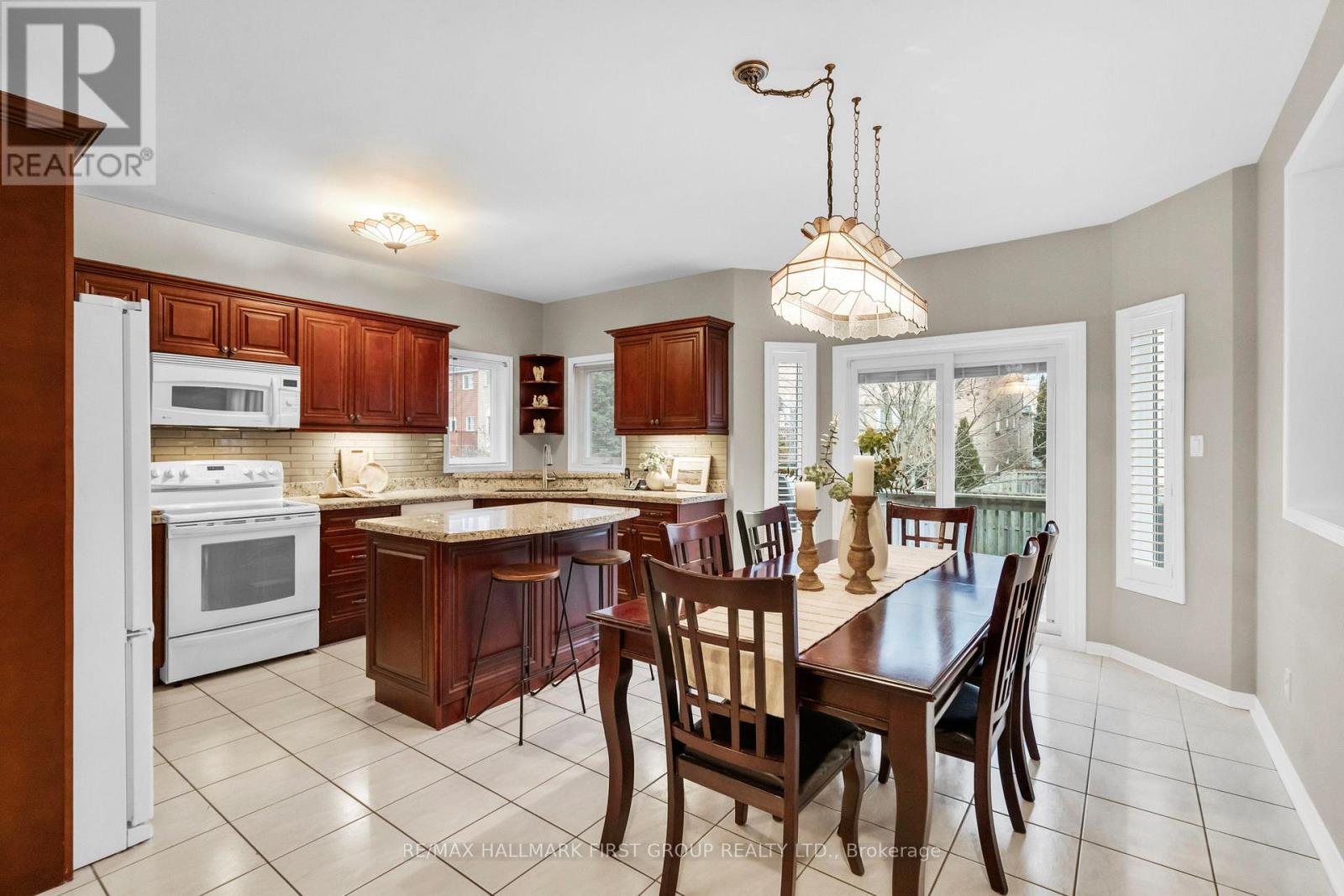 1907 Woodview Avenue, Pickering, Ontario  L1V 1L5 - Photo 6 - E12940408