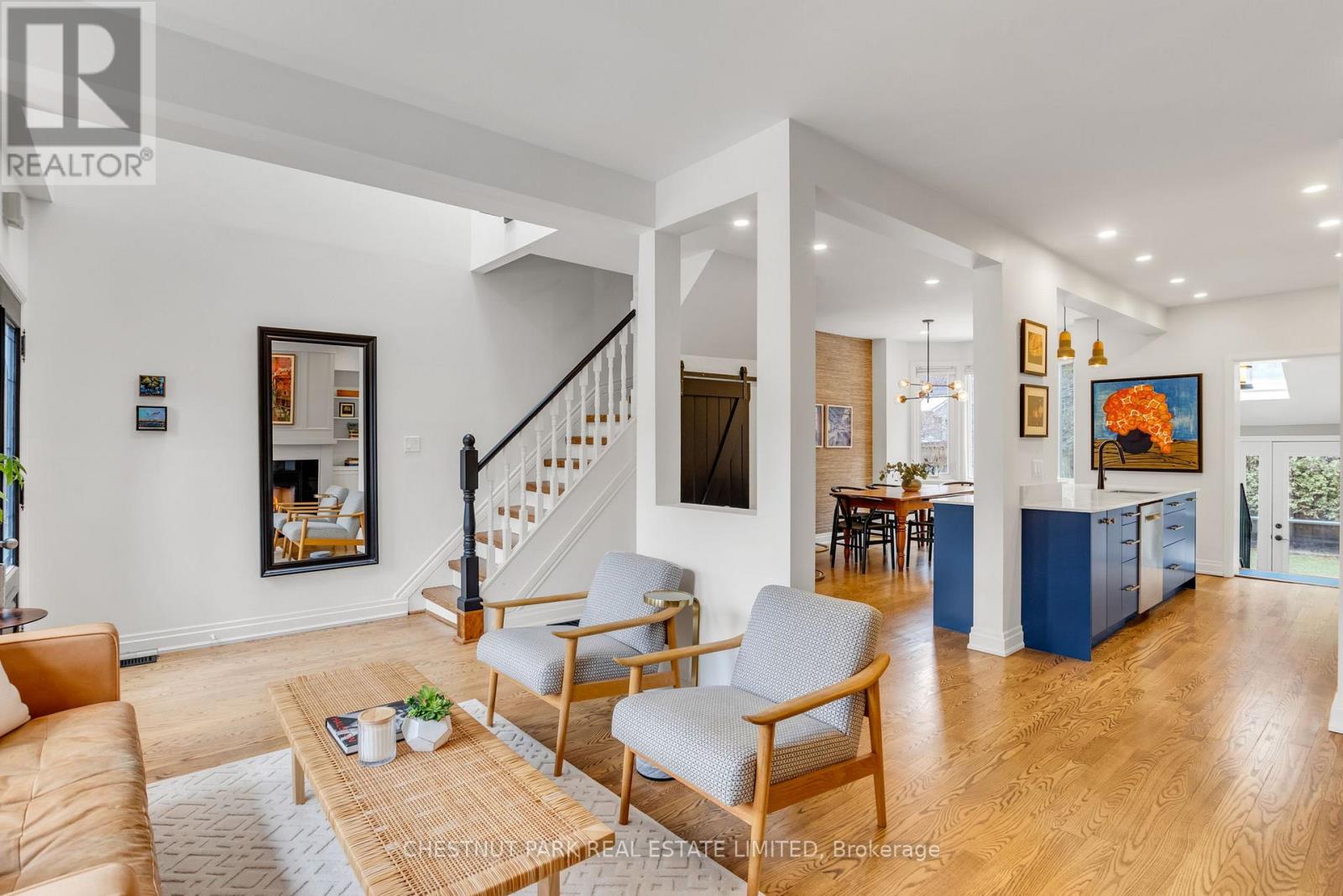 30 Coady Avenue, Toronto, Ontario  M4M 2Y8 - Photo 12 - E12940414