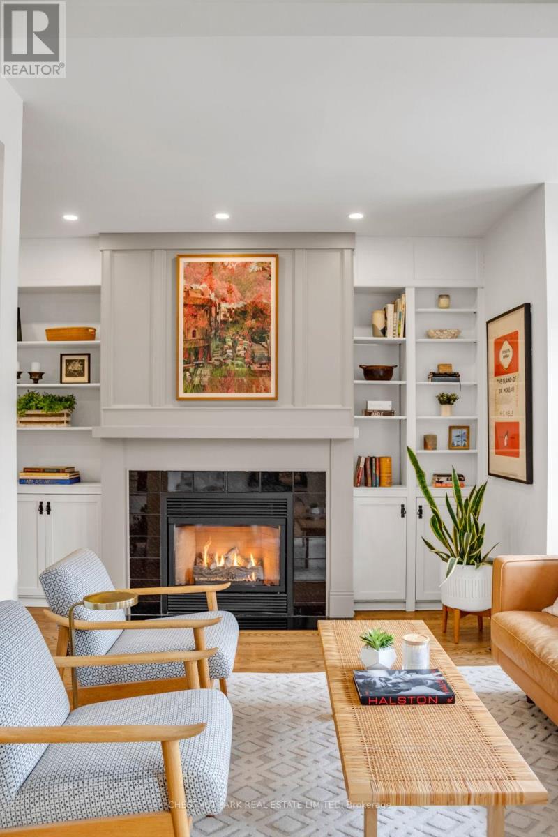 30 Coady Avenue, Toronto, Ontario  M4M 2Y8 - Photo 18 - E12940414