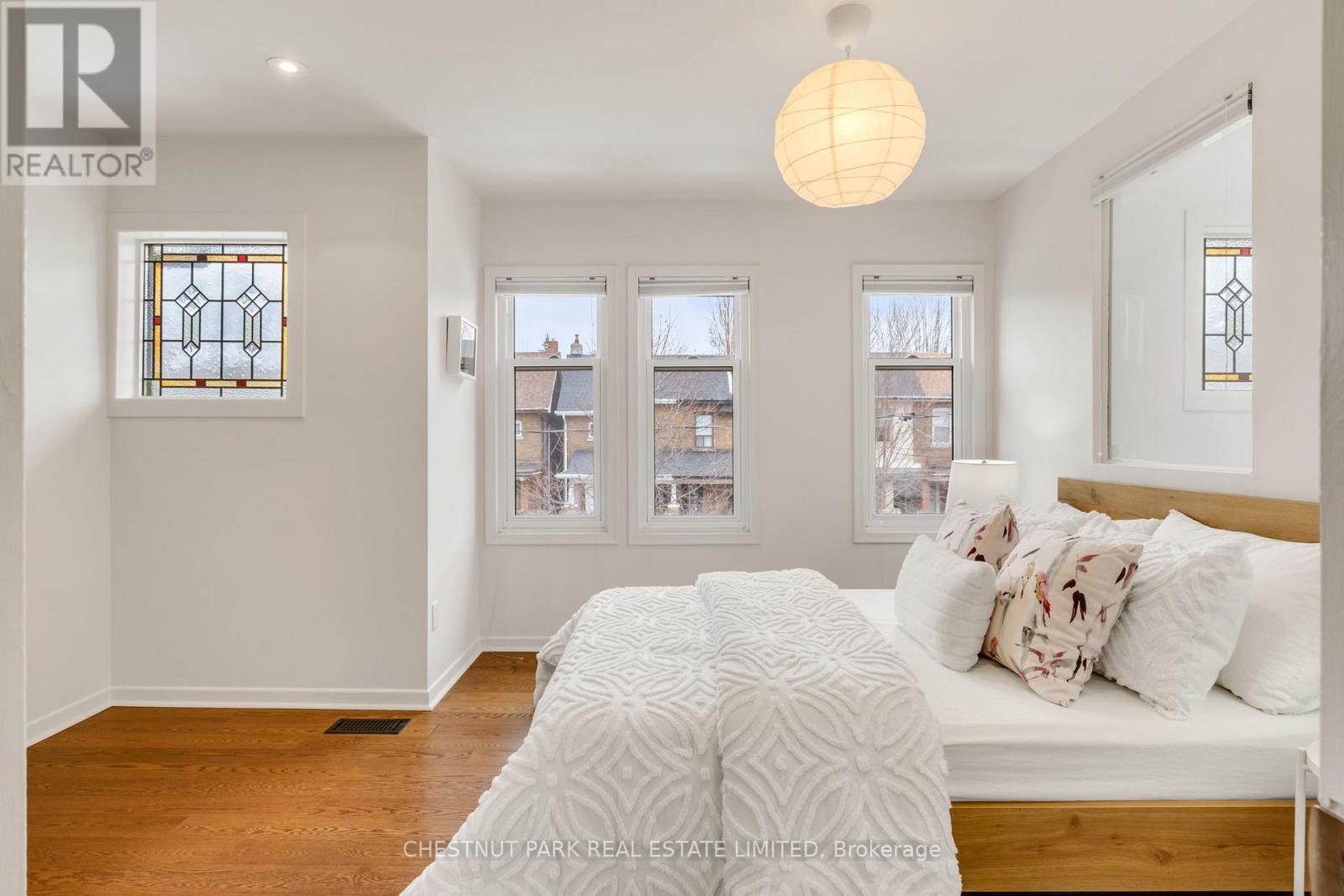 30 Coady Avenue, Toronto, Ontario  M4M 2Y8 - Photo 27 - E12940414