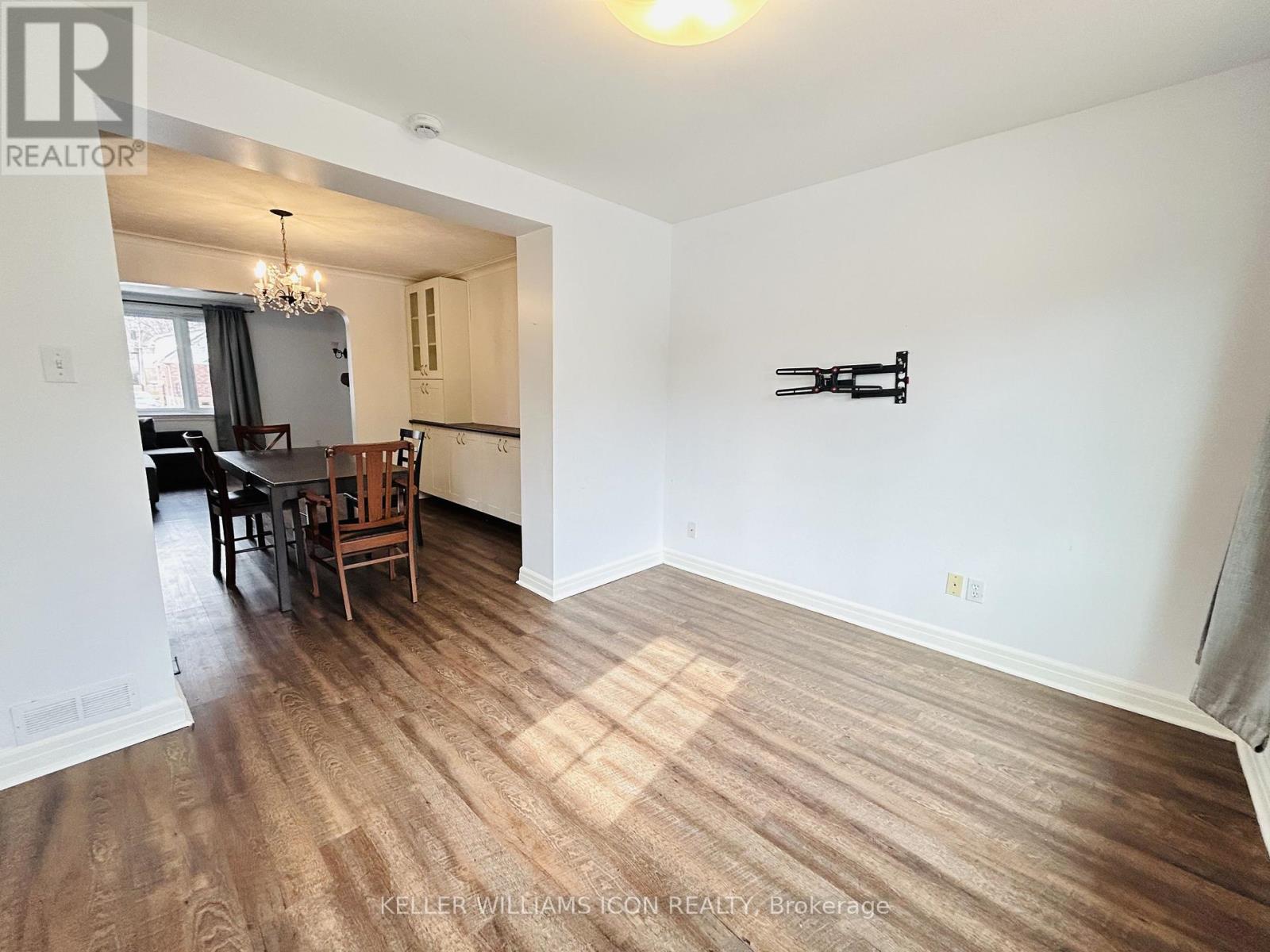 6 Centennial Boulevard, Ottawa, Ontario  K1S 0M7 - Photo 17 - X12940286