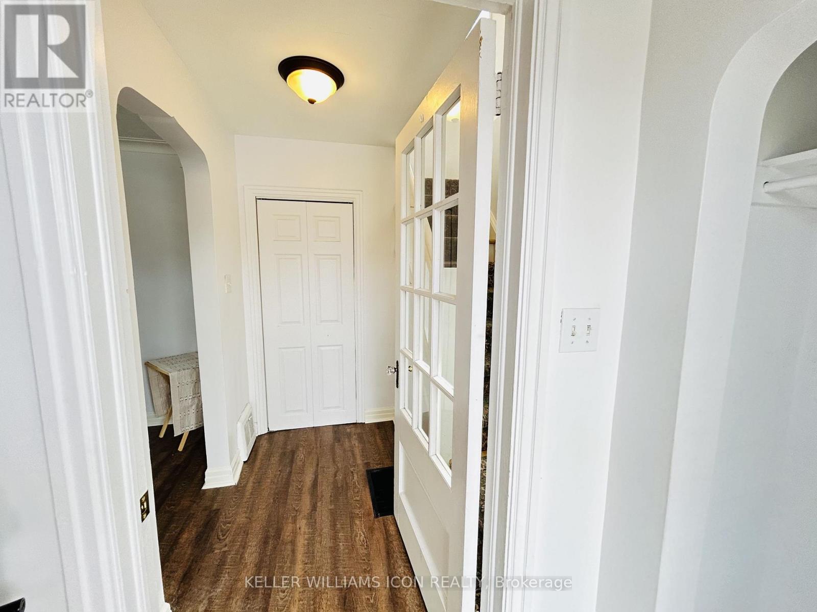 6 Centennial Boulevard, Ottawa, Ontario  K1S 0M7 - Photo 2 - X12940286