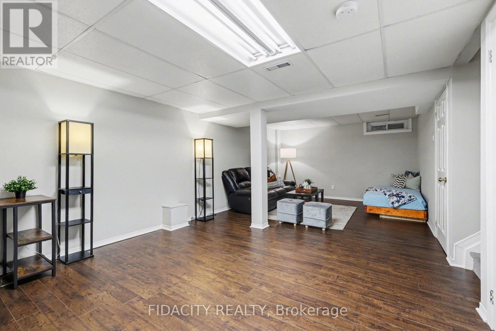 1 Kathleen Crescent, Ottawa, Ontario  K2S 1L6 - Photo 25 - X12940448