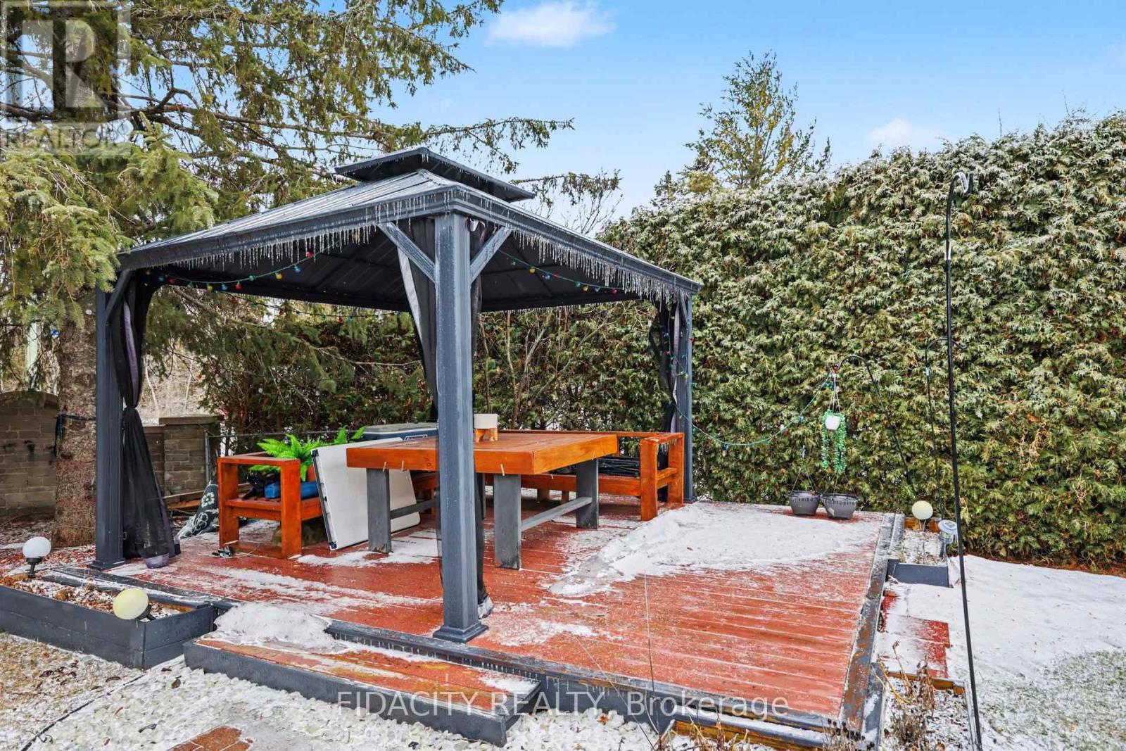 1 Kathleen Crescent, Ottawa, Ontario  K2S 1L6 - Photo 31 - X12940448