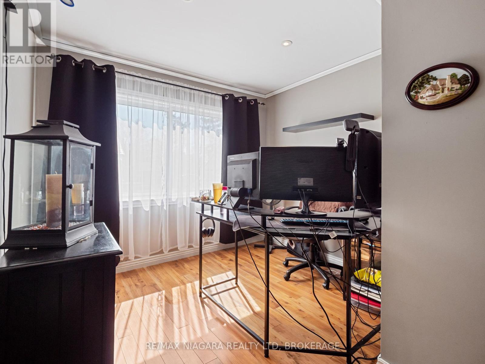 244 North Street, Fort Erie, Ontario  L2A 3R8 - Photo 15 - X12940316