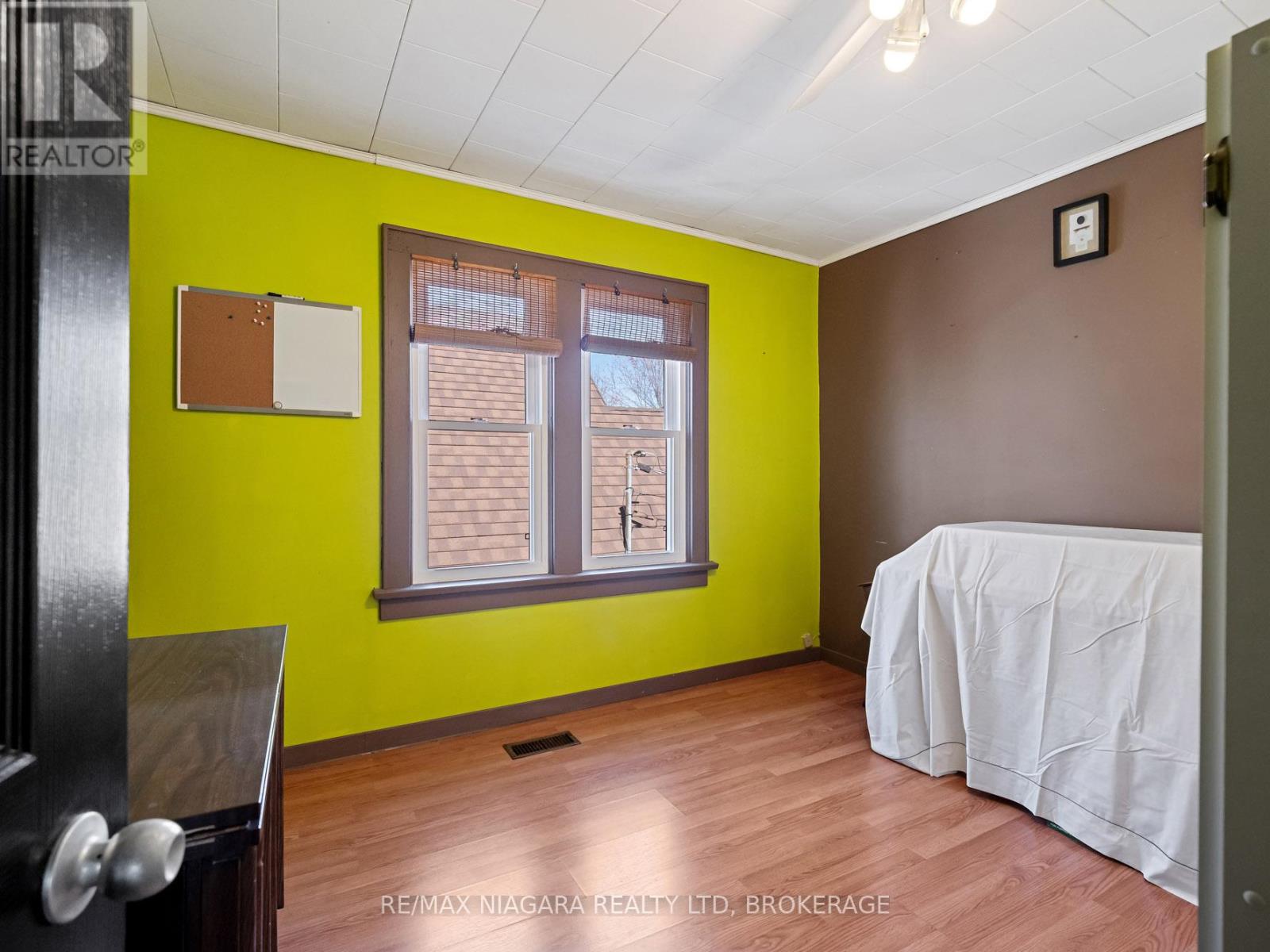 244 North Street, Fort Erie, Ontario  L2A 3R8 - Photo 21 - X12940316