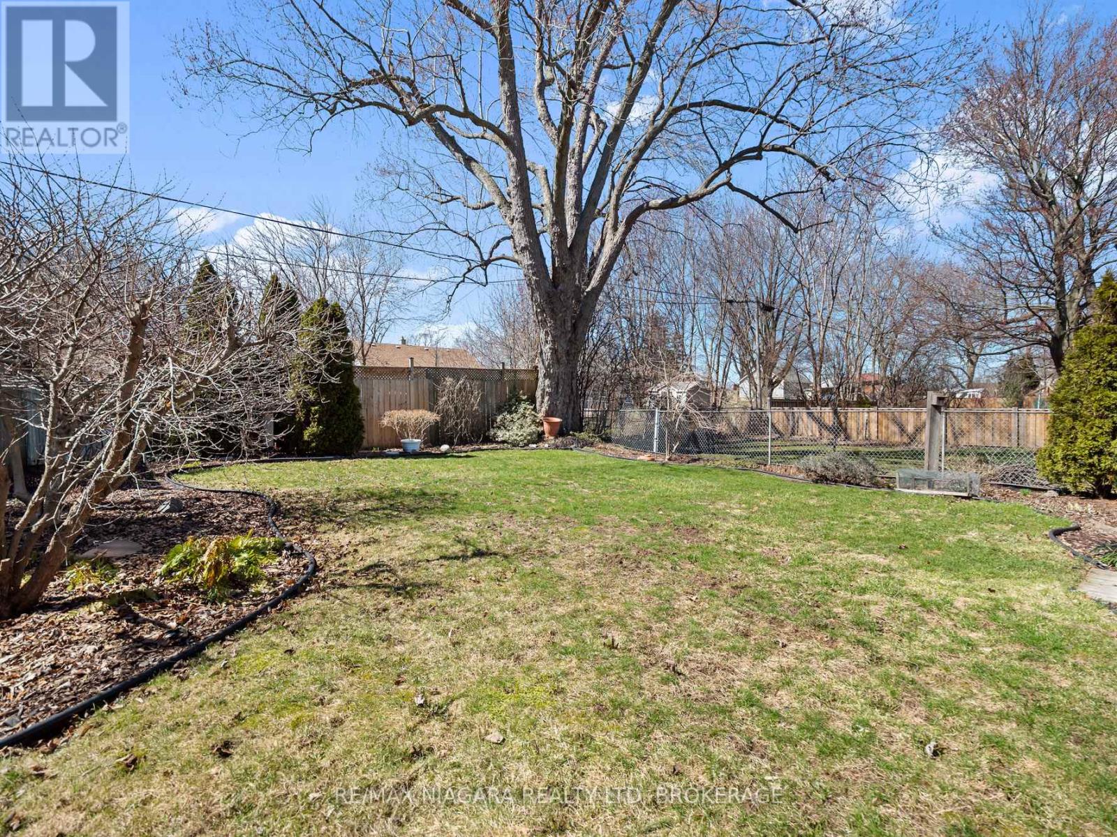 244 North Street, Fort Erie, Ontario  L2A 3R8 - Photo 31 - X12940316